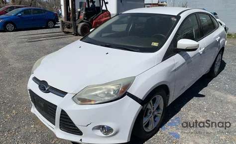 2014 Ford Focus Se z USA, uszkodzony, nr VIN 1FADP3F21EL202851